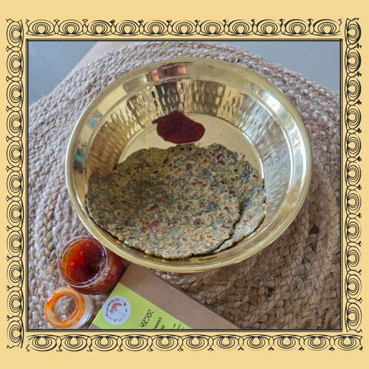 Thalepeeth with Nimbu Pataka
